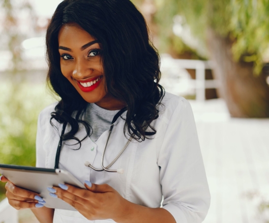 black-woman-with-stethoscope (1)